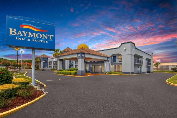 Baymont by Wyndham Mobile/Tillmans Corner image 8
